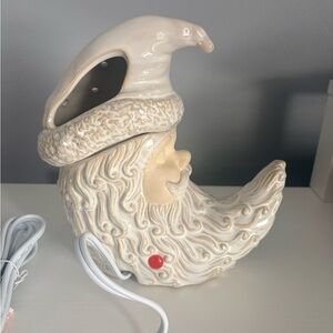 Scentsy Cream Ceramic Santa Moon Wax Warmer